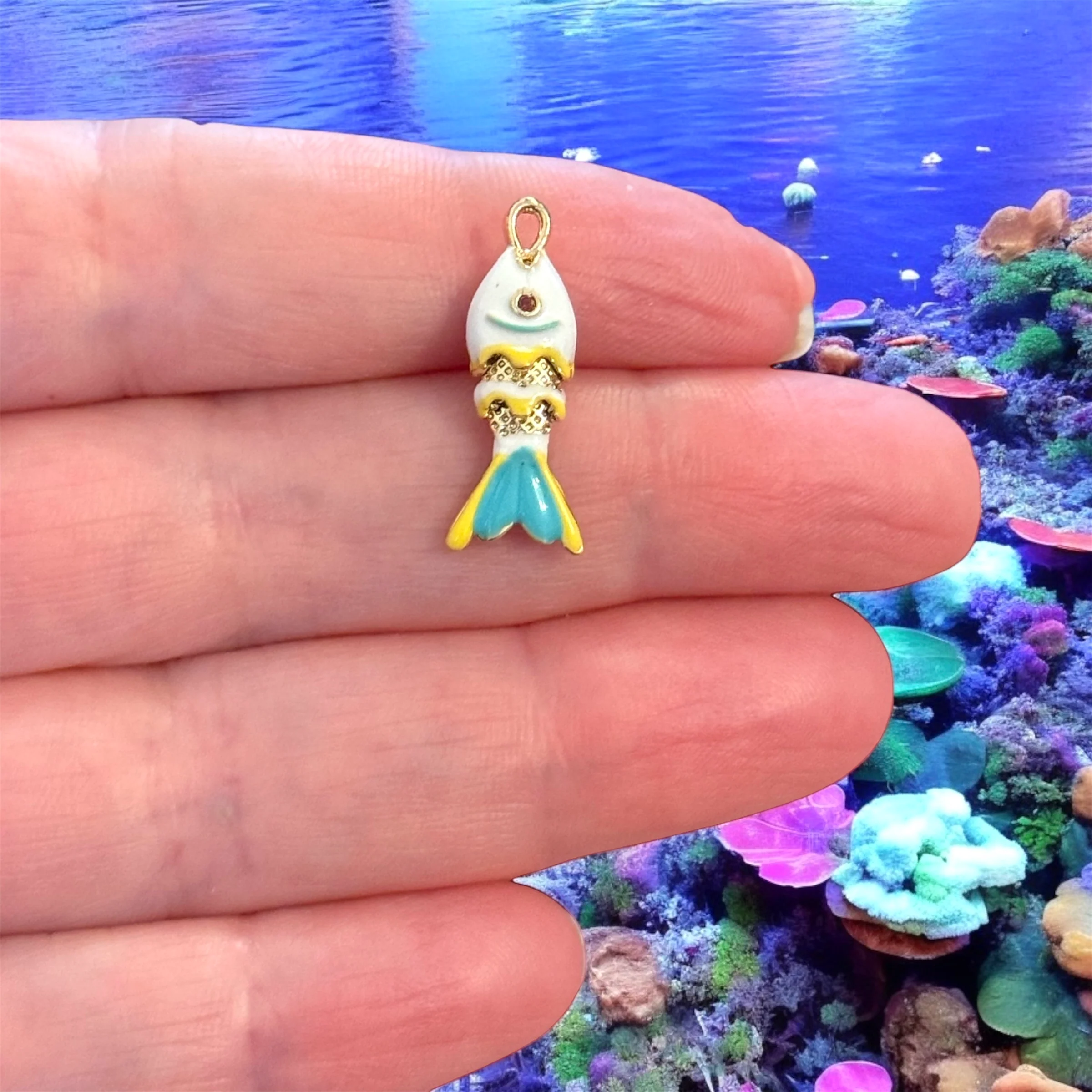 24Kt Gold Plated Enamel Fish Pendant – Articulated Fish Charm, 3D 3-Segment Design