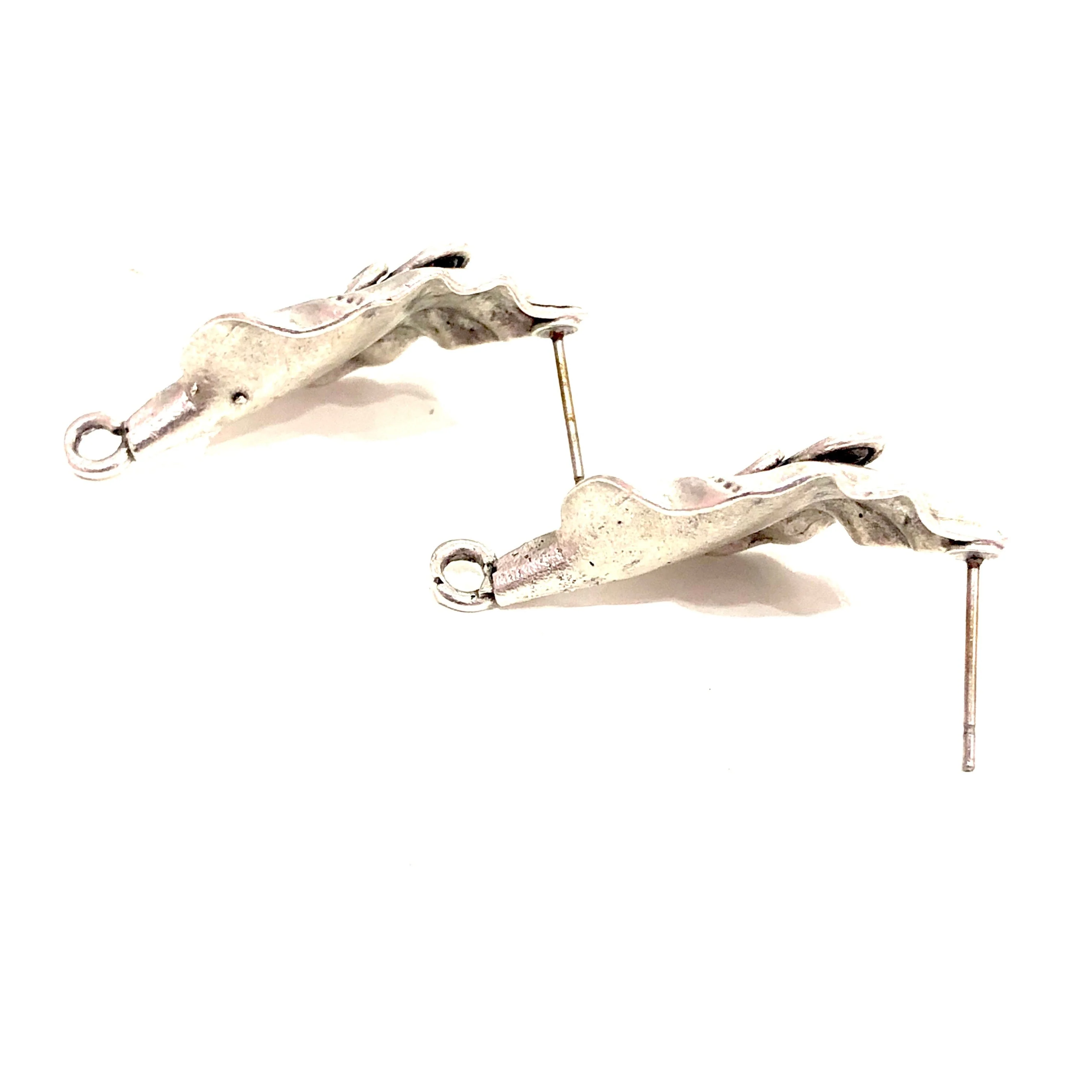 Antique Silver Plated Brass Calla Lily Stud Earrings, 2 pcs in a pack, - Image 2