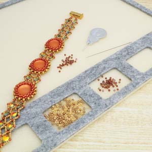 Beadsmith 11X14IN Seed Bead Mat W/ 7 Cavities - Image 8