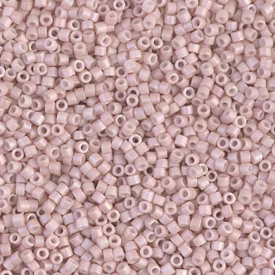 DB1525 Matted Opaque Pink Champagne AB, Miyuki Delica 11/0