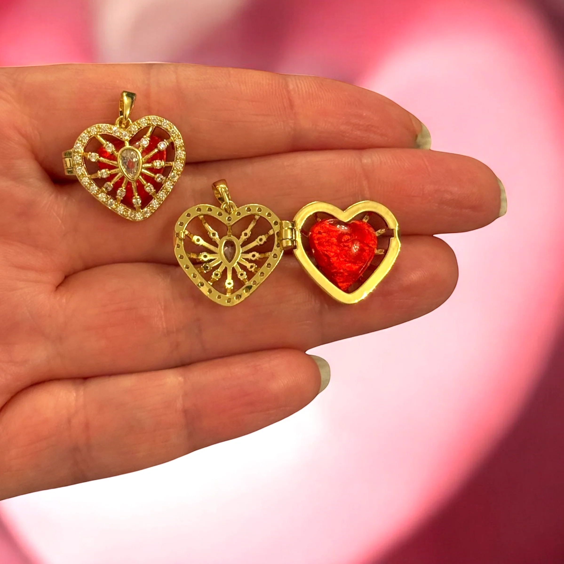 Heartburst Hinged Locket Charm – Gold-Plated Heart Pendant with CZ (24×20mm)