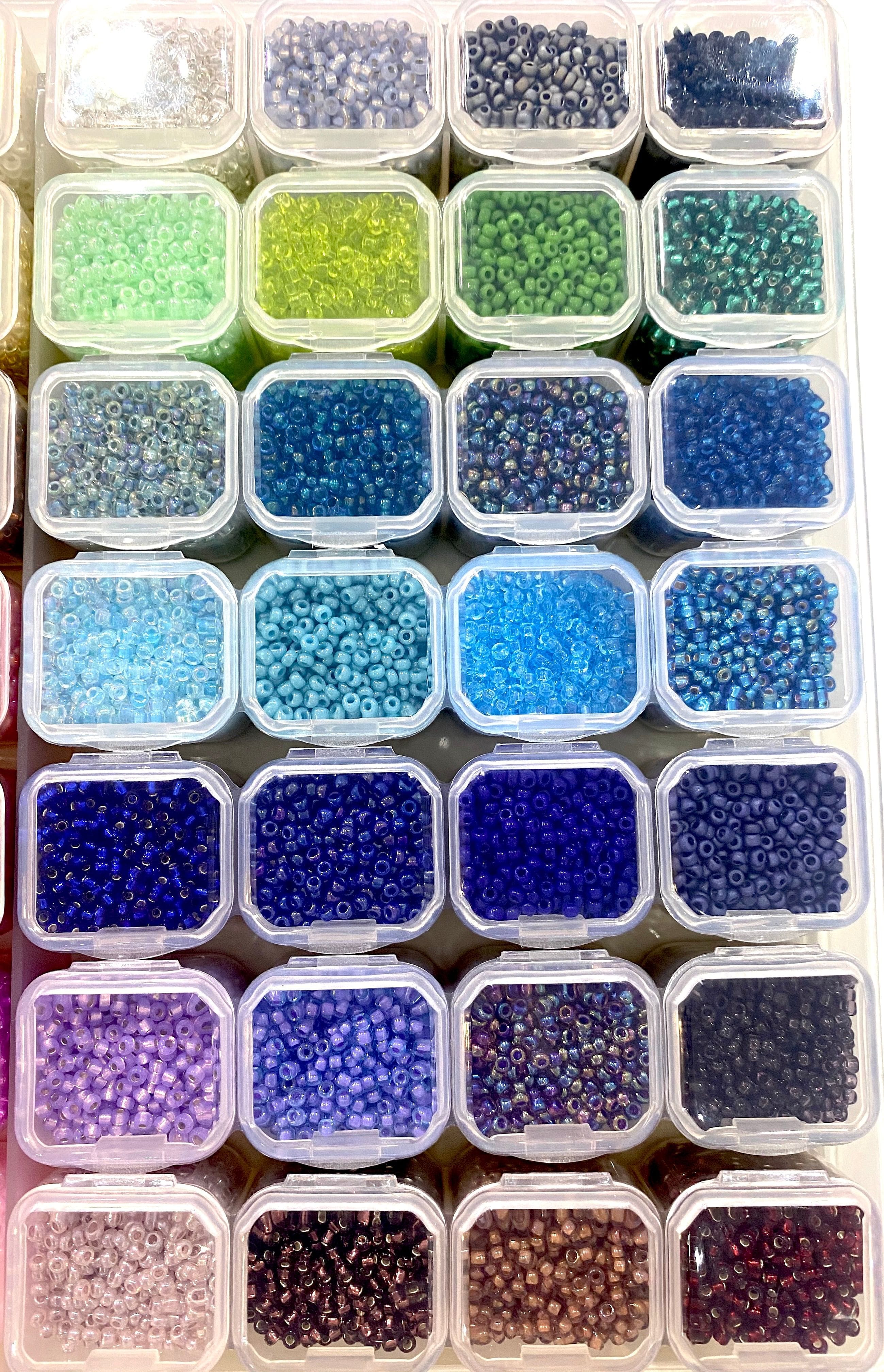Miyuki Seed Beads Starter Set, 56 Colours 560 Gr 11/0 Round Seed Beads, Needle, Thread,Container - Image 5
