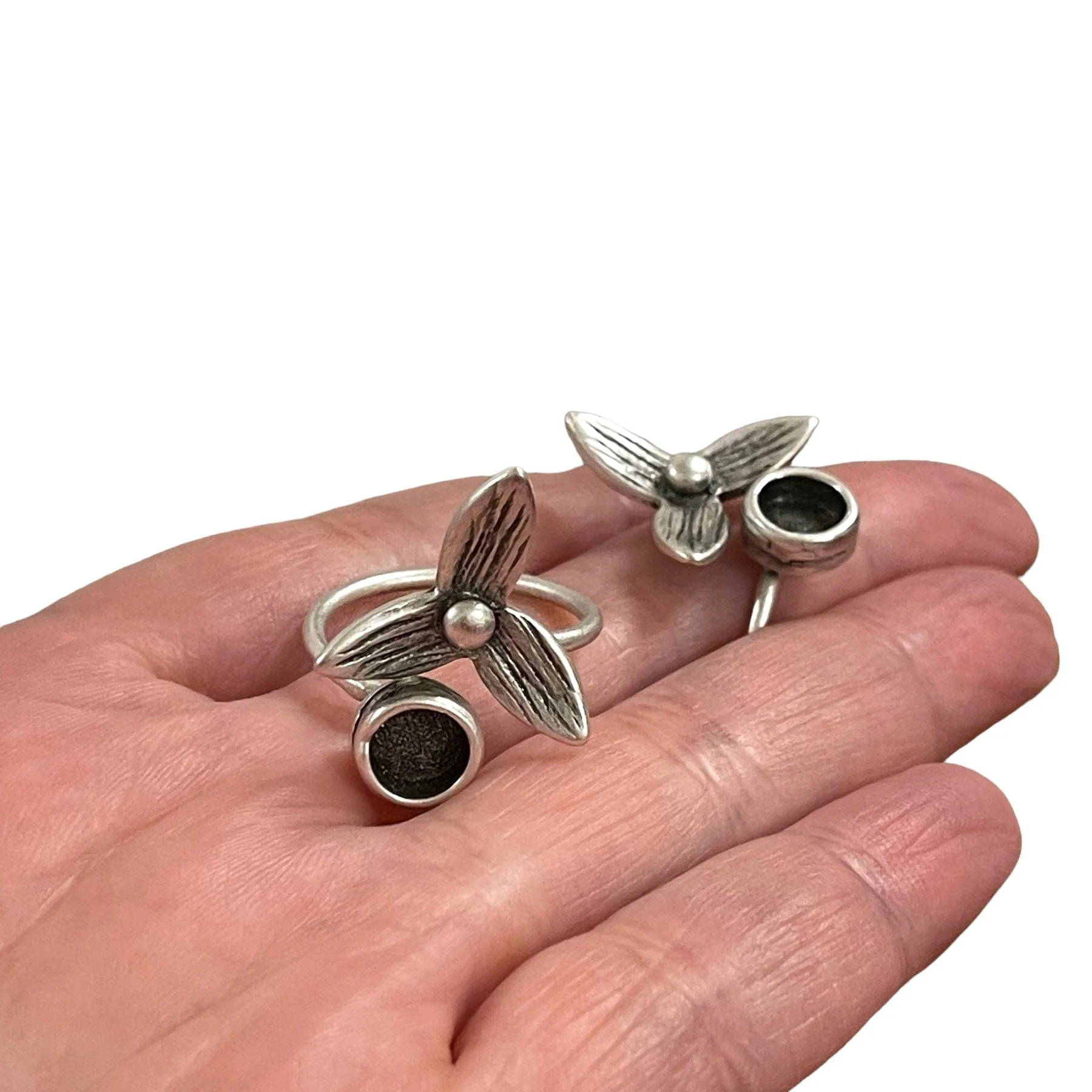 Silver Ring Setting, Antique Silver Plated Brass Adjustable Ring Blank, Adjustable Ring Bezel - Image 2