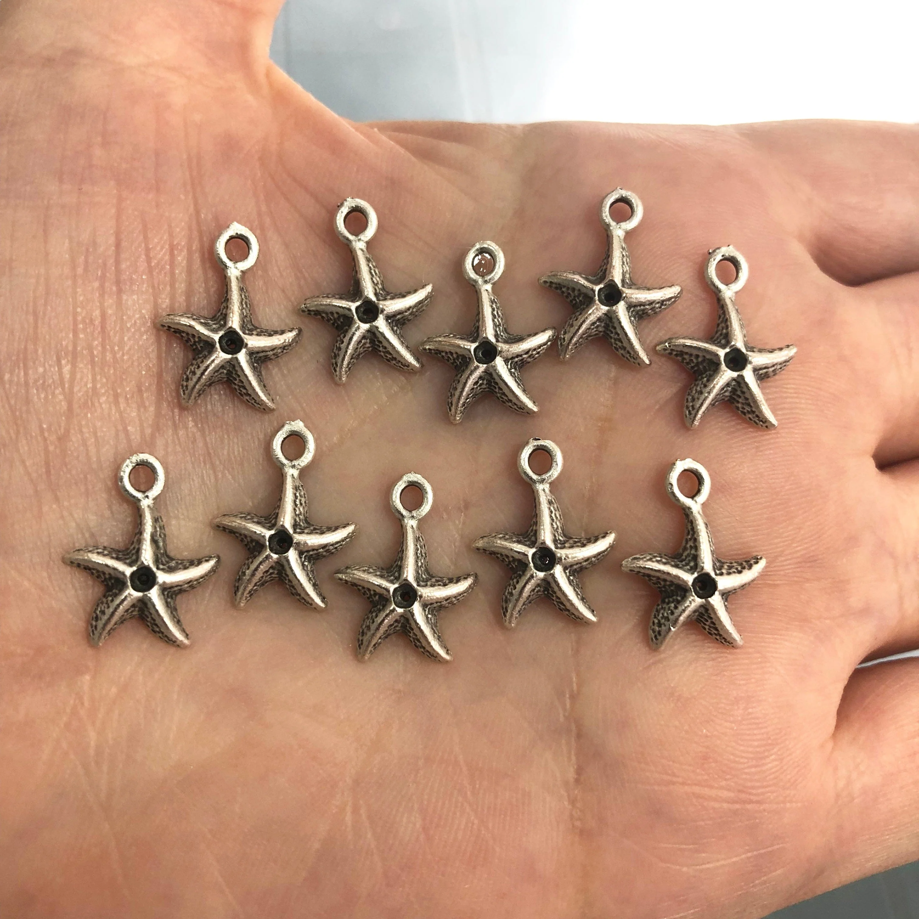 Antique Silver Plated Starfish Charms, 10 Pieces in a pack - Image 2