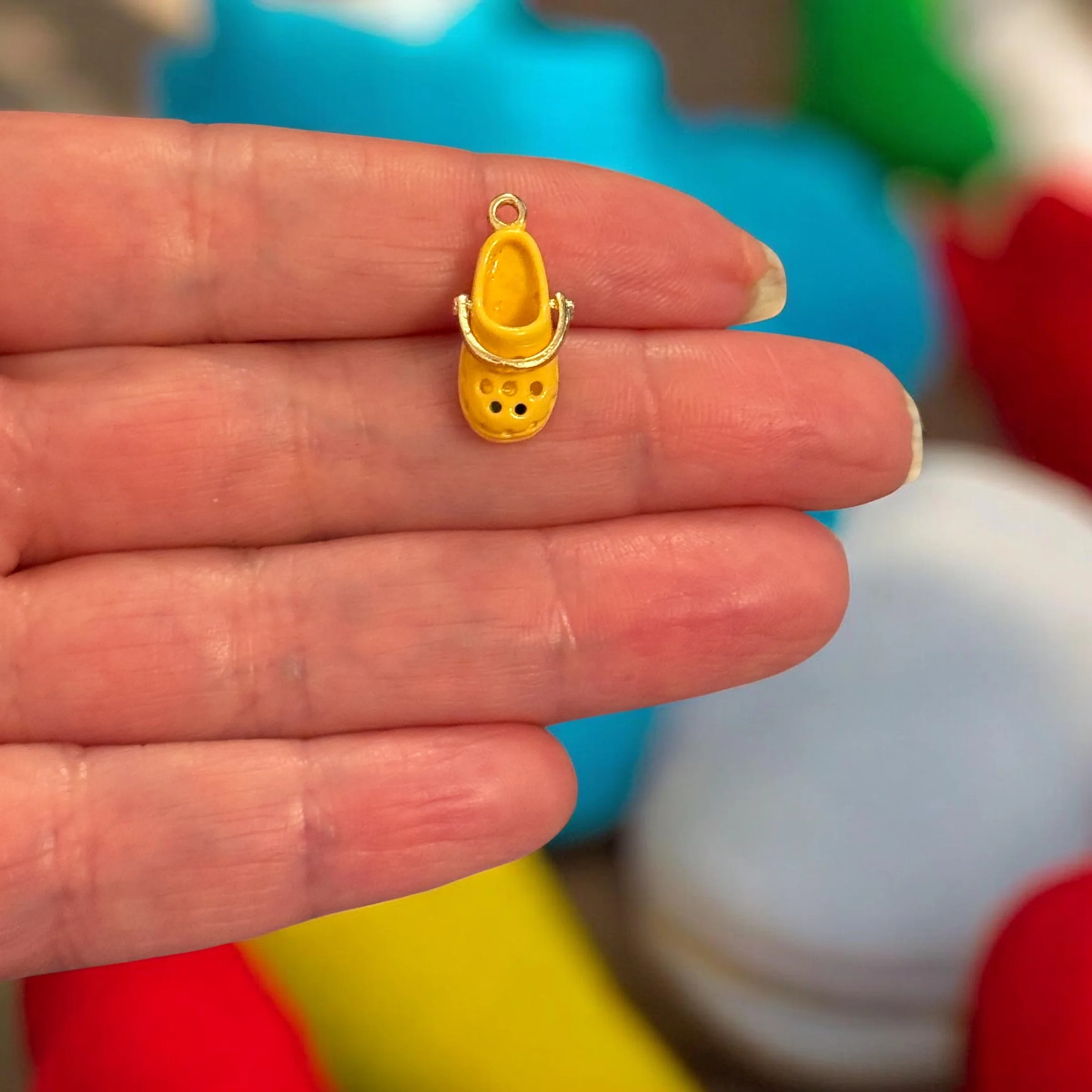 Yellow Crocs Style Shoe Charm – Cute Enamel Clog Pendant